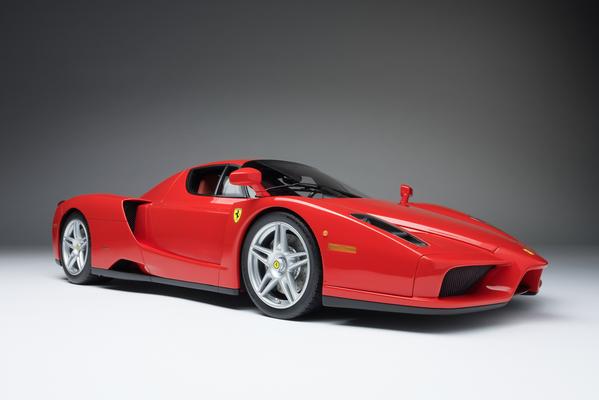 Ferrari_Enzo_-_M5267-00001_grande.jpg